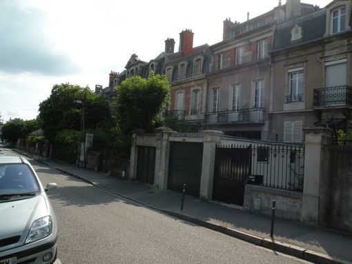  Rue de Rigny